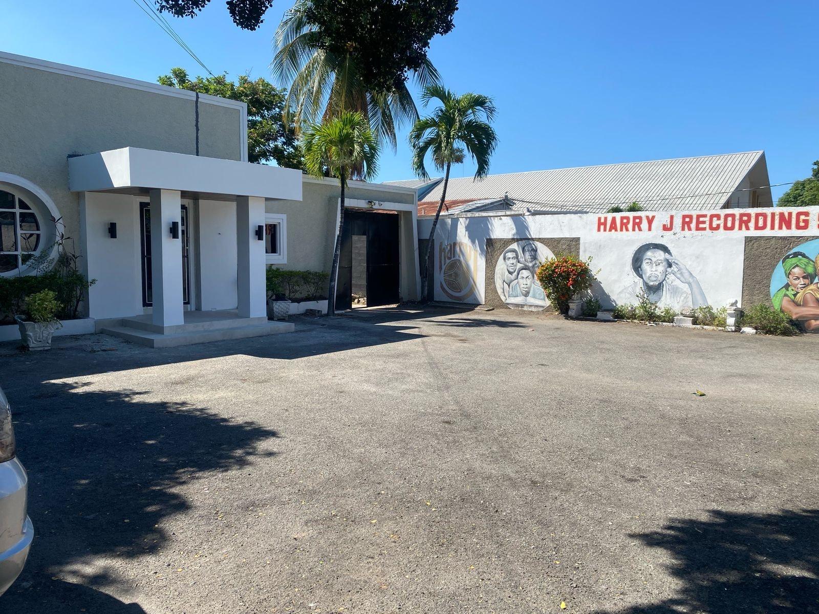 Second image of 10 Herb Mckenley Drive in Kingston 5, St. Andrew, Jamaica - property is For Rent