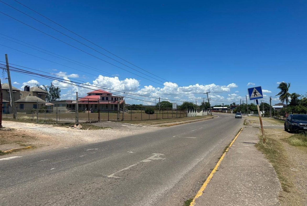 Fourth image of Lpo Hayes, Lionel Town, c in Hayes, Clarendon, Jamaica - property is For Sale