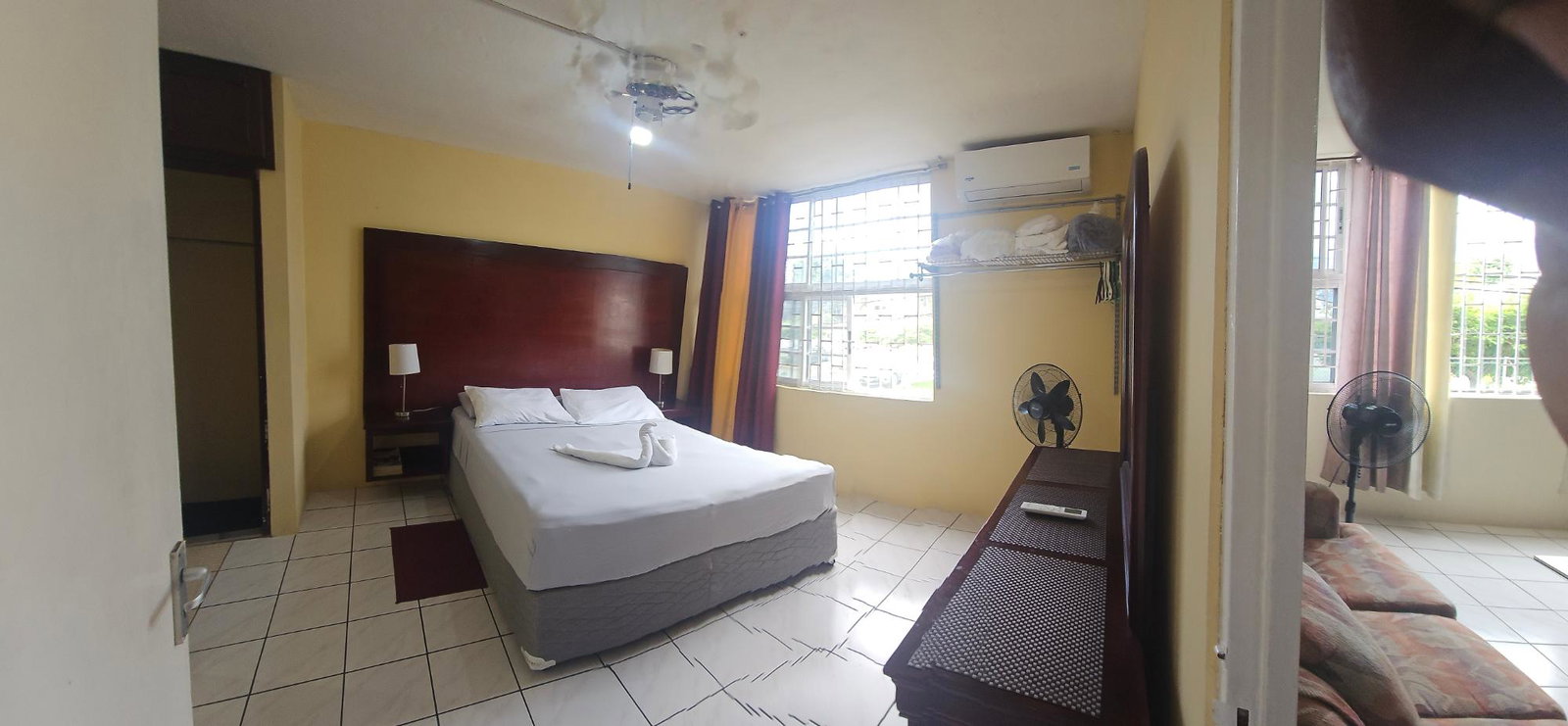 Fourth image of 203b-12-16 Oxford Road in Kingston 5, St. Andrew, Jamaica - property is For Sale