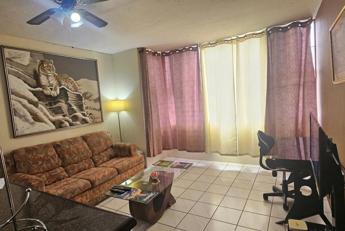 Sixth image of 203b-12-16 Oxford Road in Kingston 5, St. Andrew, Jamaica - property is For Sale