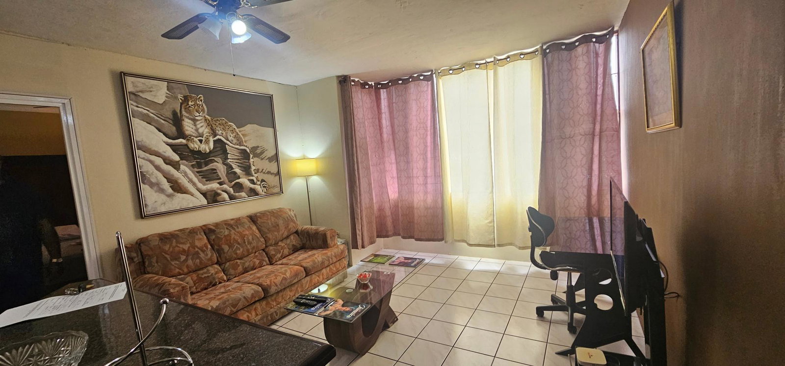 Sixth image of 203b-12-16 Oxford Road in Kingston 5, St. Andrew, Jamaica - property is For Sale