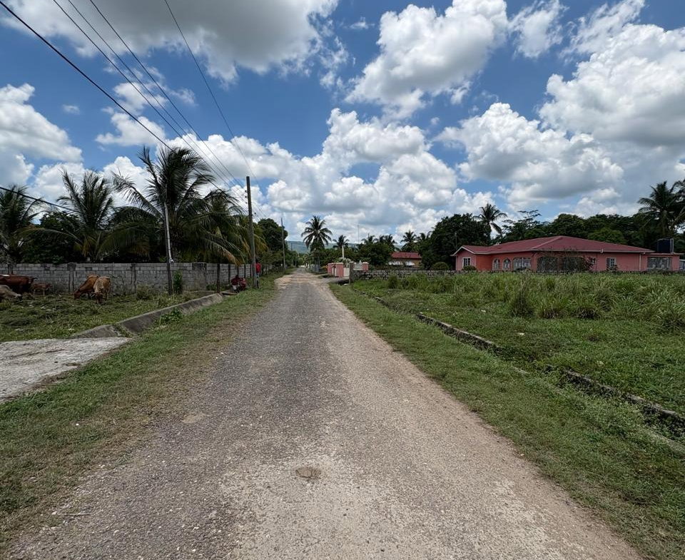 Fifth image of Toll Gate P.o , Clarendon in TOLLGATE, Clarendon, Jamaica - property is For Sale