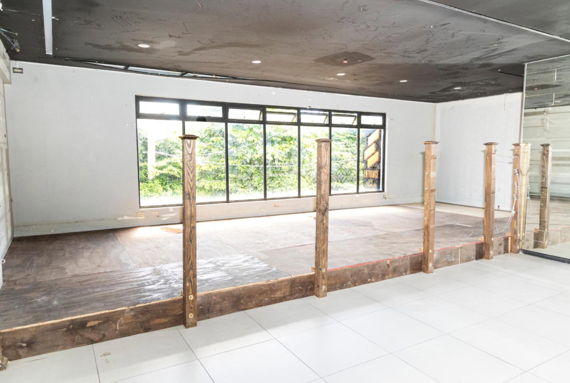 Third image of 10 Dominica Dr, Kingston 5 in KINGSTON, Kingston, Jamaica - property is For Rent