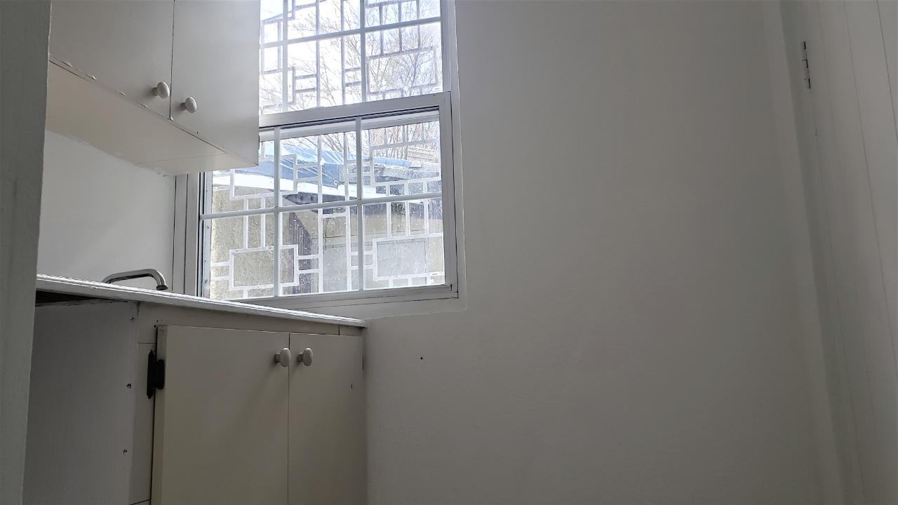 Third image of 5-e Phoenix Avenue in Kingston 5, St. Andrew, Jamaica - property is For Rent