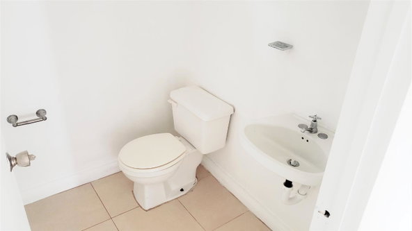 Eighth image of 5-e Phoenix Avenue in Kingston 5, St. Andrew, Jamaica - property is For Rent