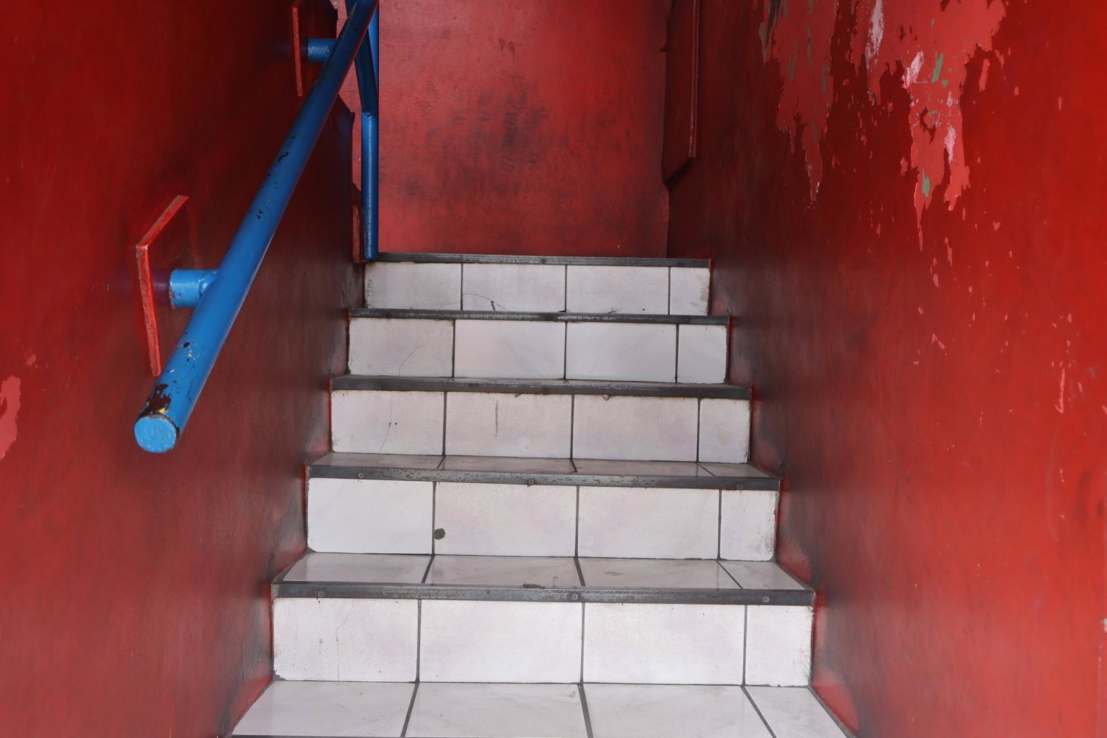 830-sq.-ft.-RetailOffice-Space-for-Rent-on-Molynes-Road-St.-Andrew-Jamaica Third image of Shop 4-57 Molynes Road in Kingston 10, St. Andrew, Jamaica - property is For Rent