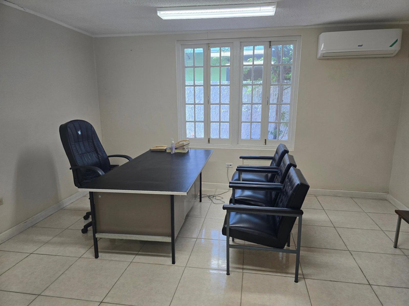 870-sq-ft-Office-Space-for-Rent-in-New-Kingston-4-Holborn-Road-Jamaica Fourth image of 4 Holborn Road in Kingston 5, St. Andrew, Jamaica - property is For Rent