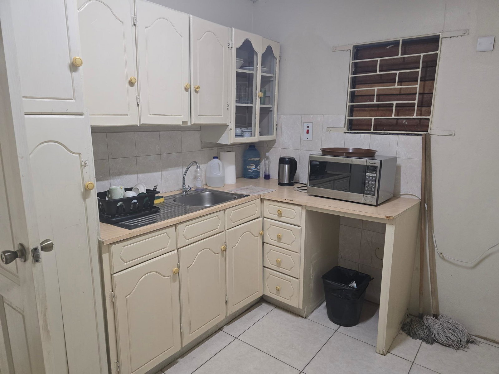870-sq-ft-Office-Space-for-Rent-in-New-Kingston-4-Holborn-Road-Jamaica Sixth image of 4 Holborn Road in Kingston 5, St. Andrew, Jamaica - property is For Rent