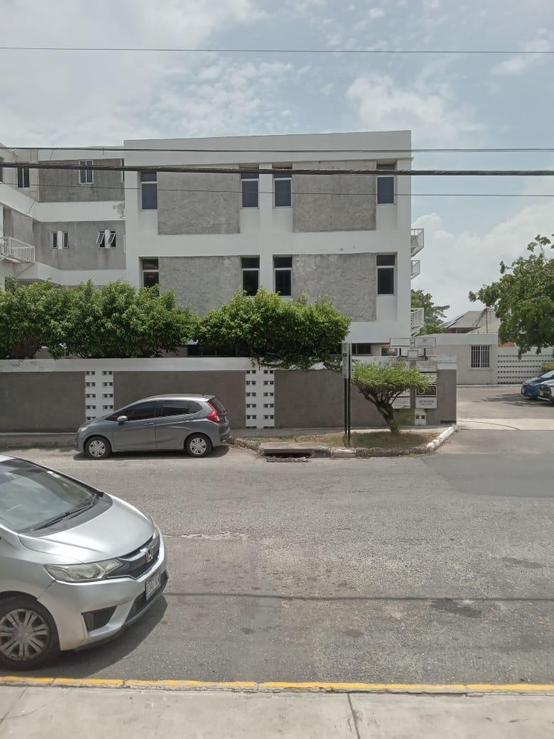 Ninth image of 22 Trafalgar Road in Kingston 5, St. Andrew, Jamaica - property is For Rent