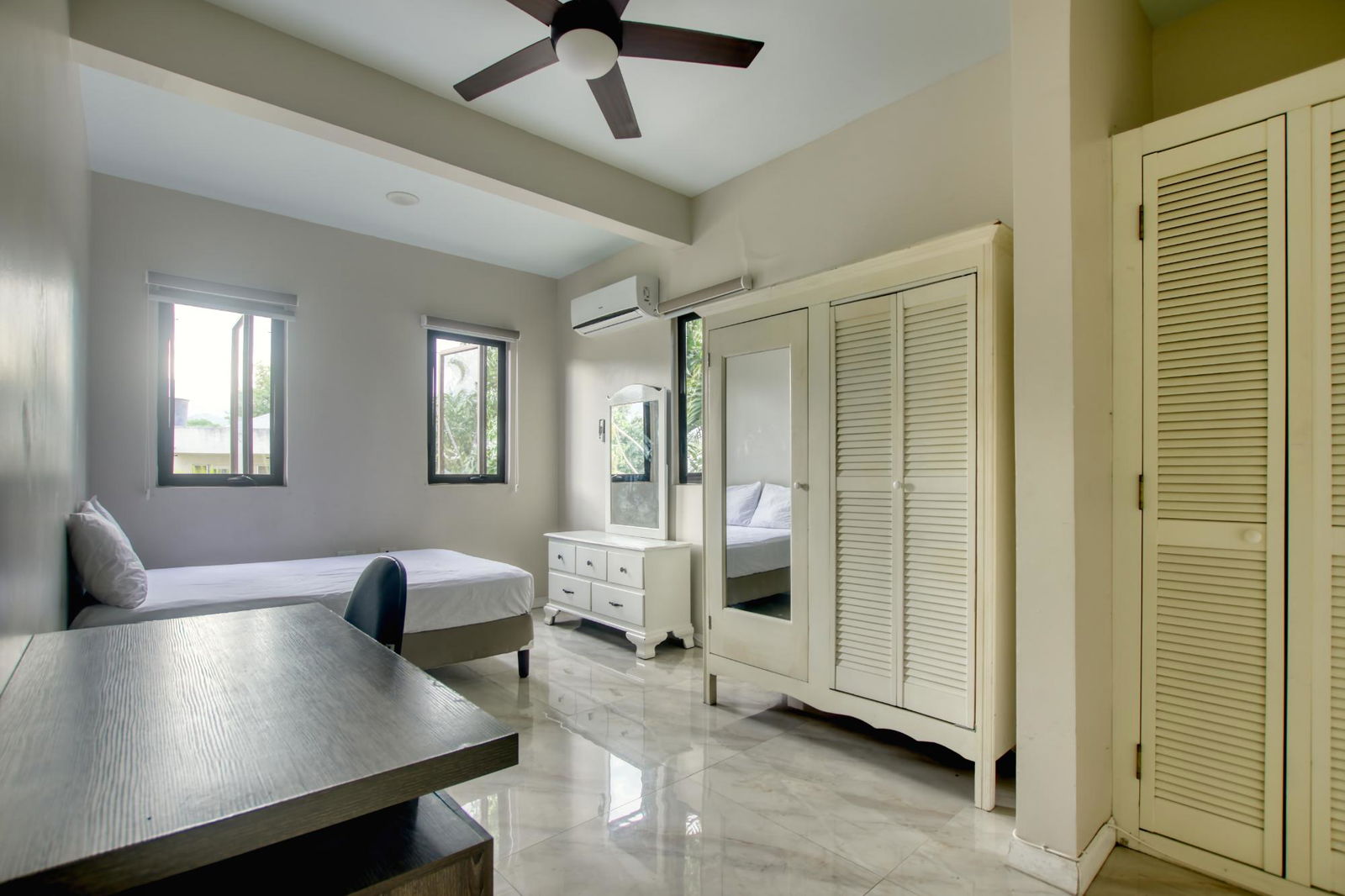 Thirteenth image of 6 Ottawa Avenue in Kingston 6, St. Andrew, Jamaica - property is For Sale