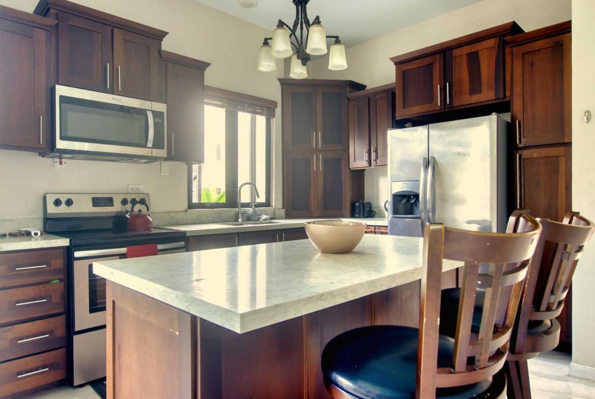 Fifth image of 6 Ottawa Avenue in Kingston 6, St. Andrew, Jamaica - property is For Sale