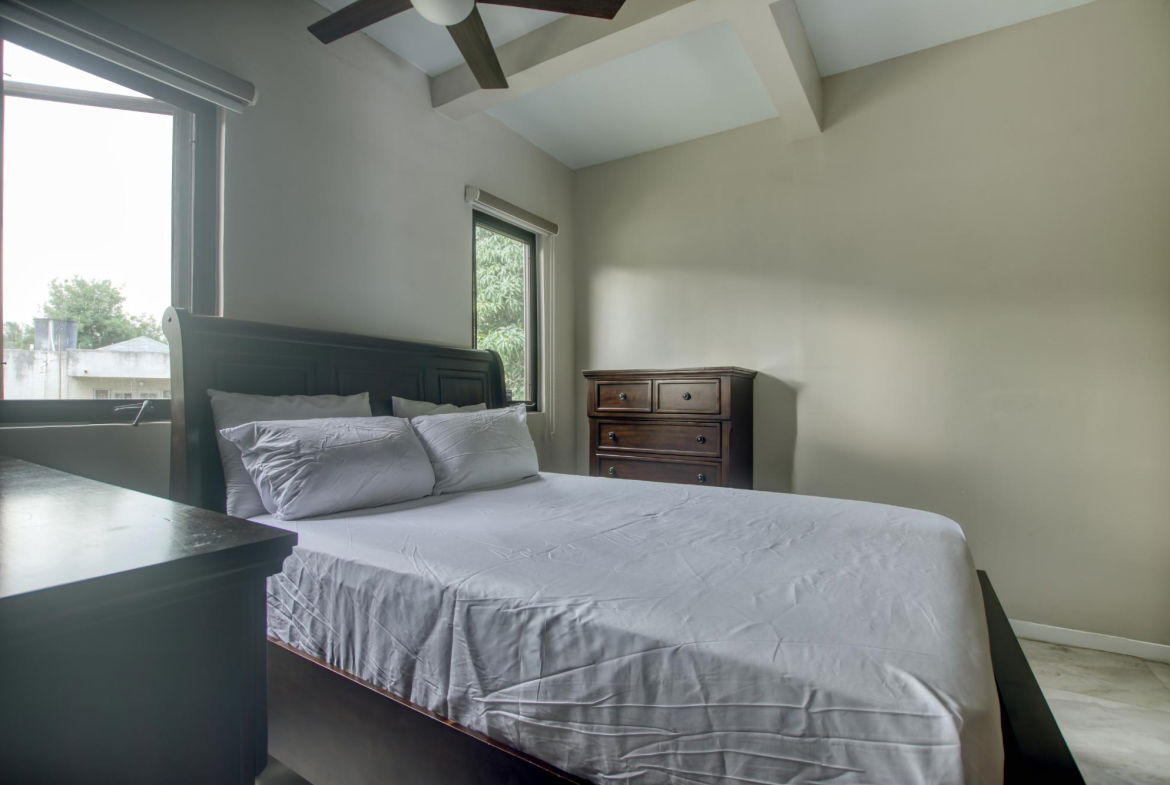 Tenth image of 6 Ottawa Avenue in Kingston 6, St. Andrew, Jamaica - property is For Sale