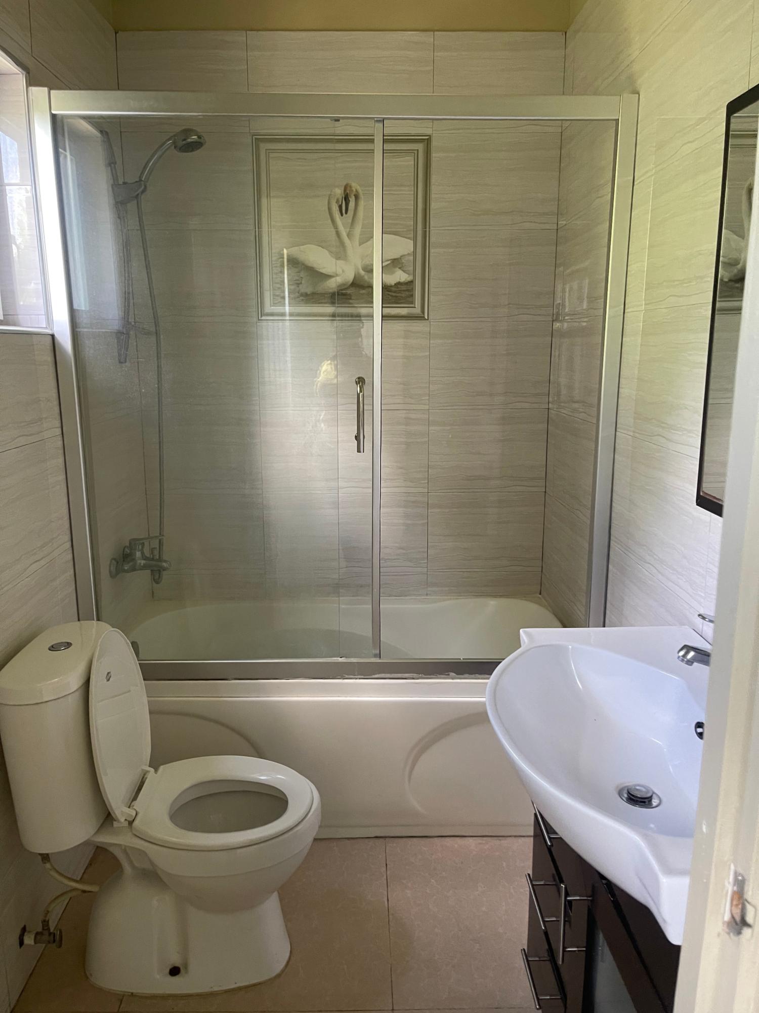 Seventeenth image of 10-7 Roehampton Drive in Kingston 19, St. Andrew, Jamaica - property is For Sale