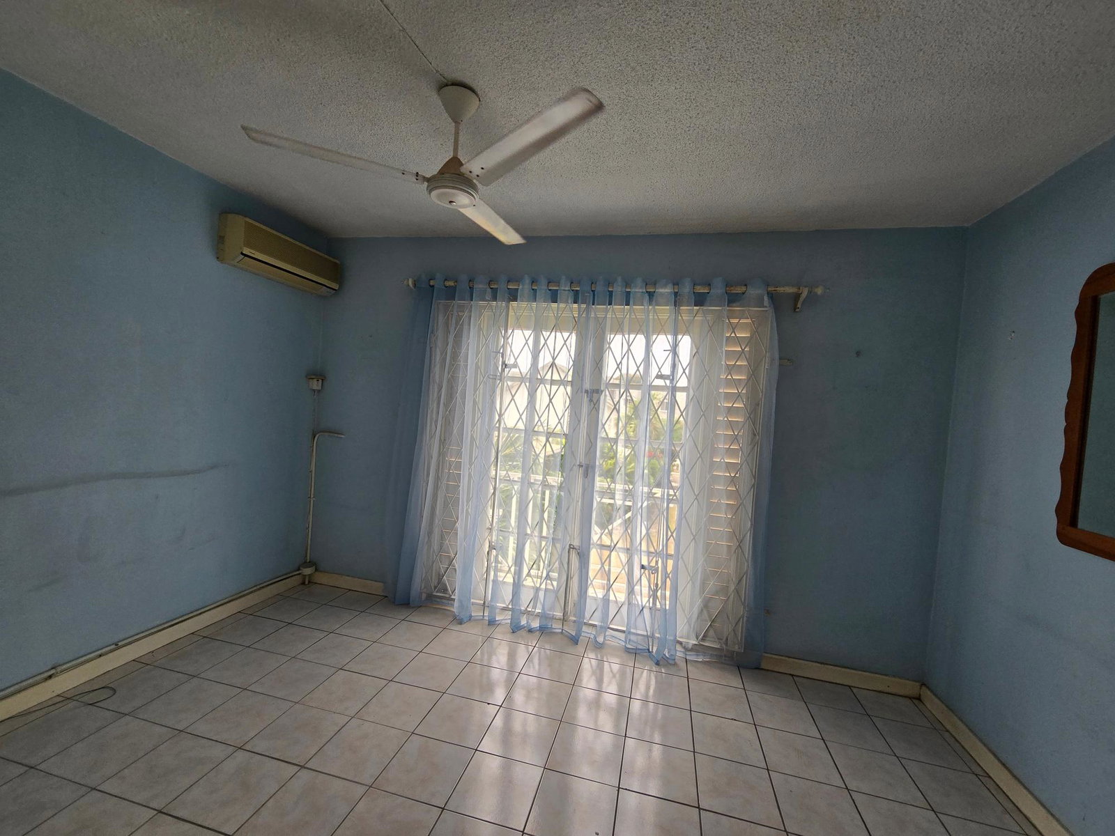 Seventeenth image of 3-1-3 Worthington Terrace in Kingston 5, St. Andrew, Jamaica - property is For Sale