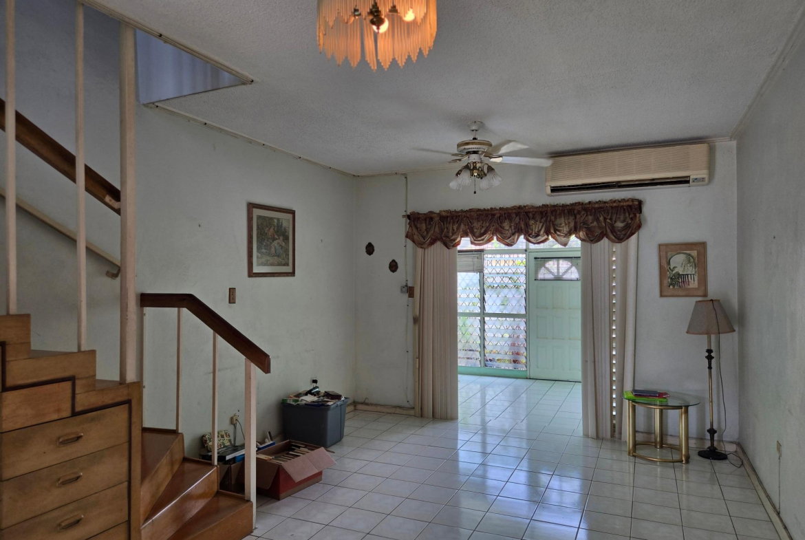 Third image of 3-1-3 Worthington Terrace in Kingston 5, St. Andrew, Jamaica - property is For Sale