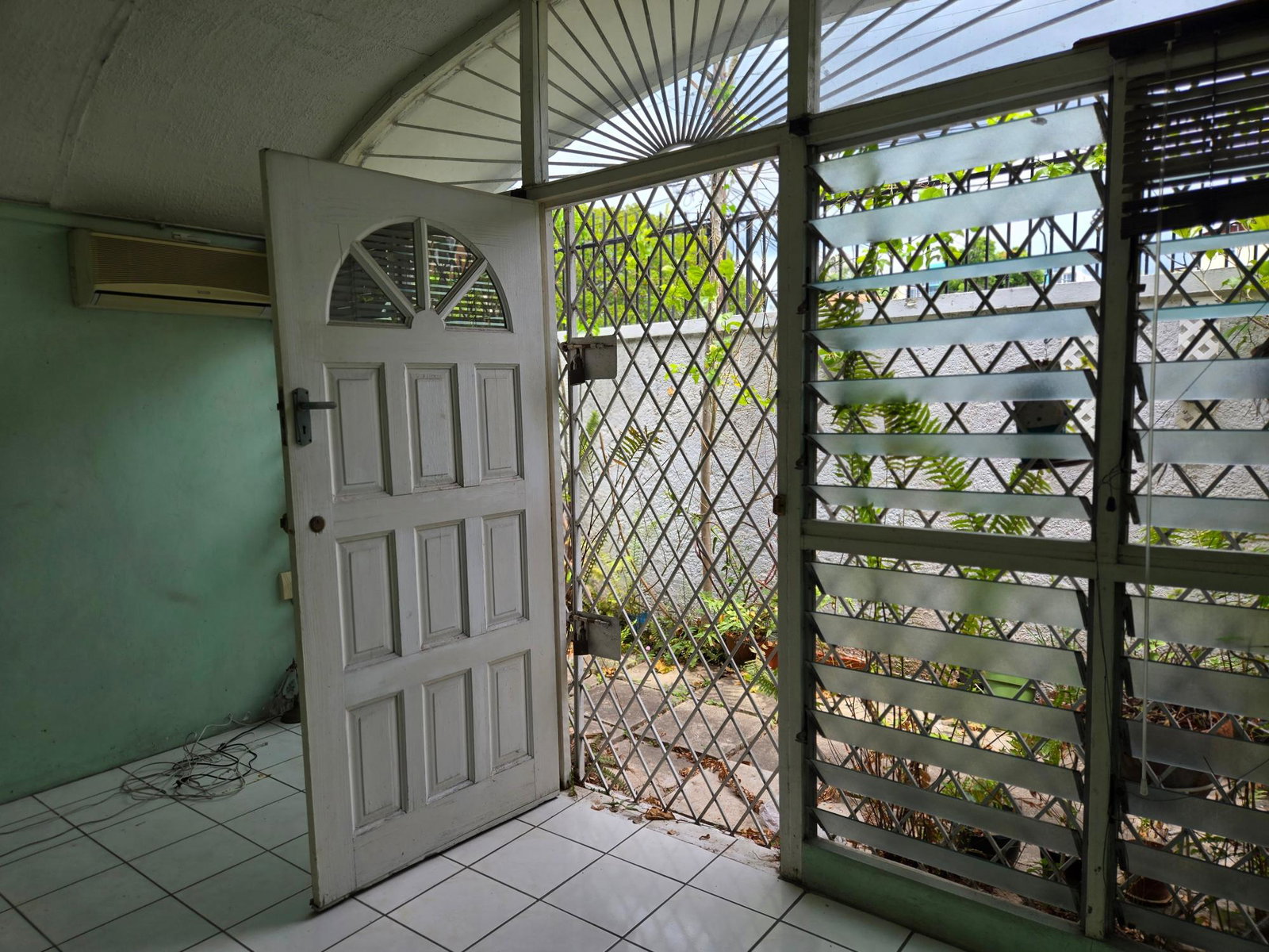 Twenty-Sixth image of 3-1-3 Worthington Terrace in Kingston 5, St. Andrew, Jamaica - property is For Sale