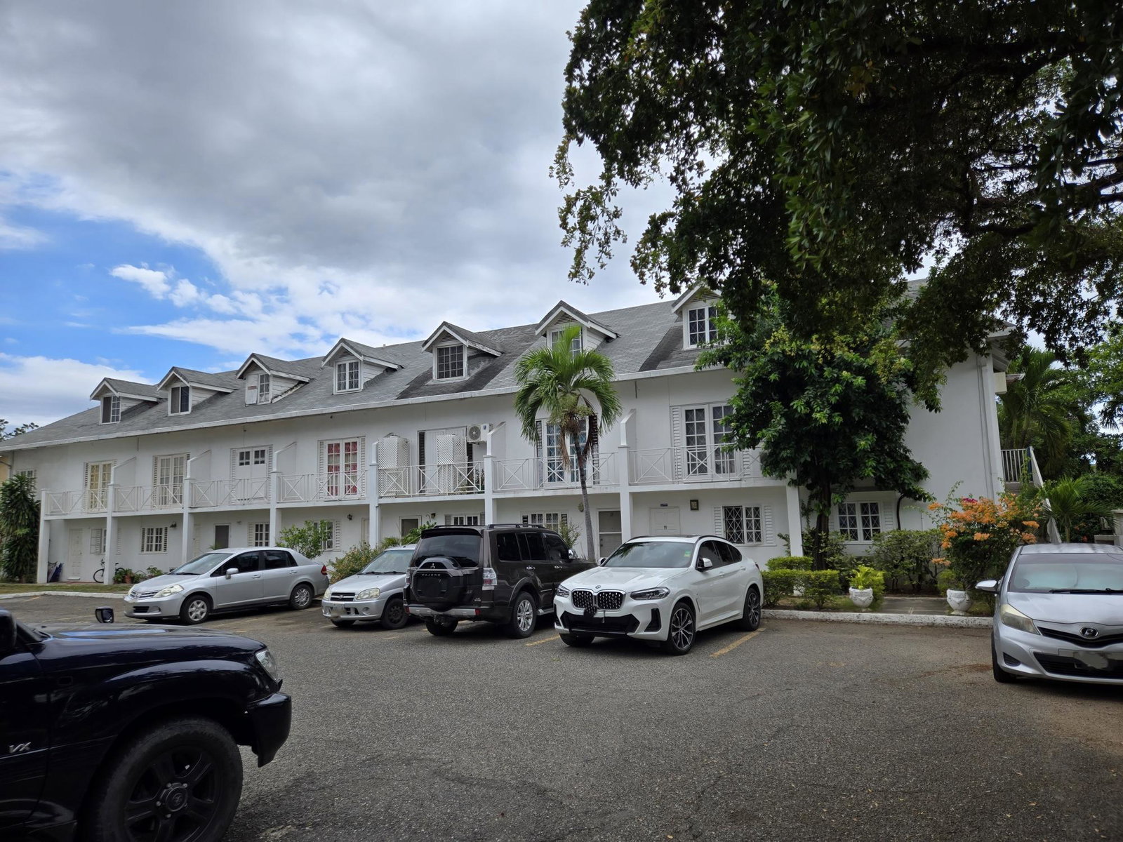 Twenty-Ninth image of 3-1-3 Worthington Terrace in Kingston 5, St. Andrew, Jamaica - property is For Sale