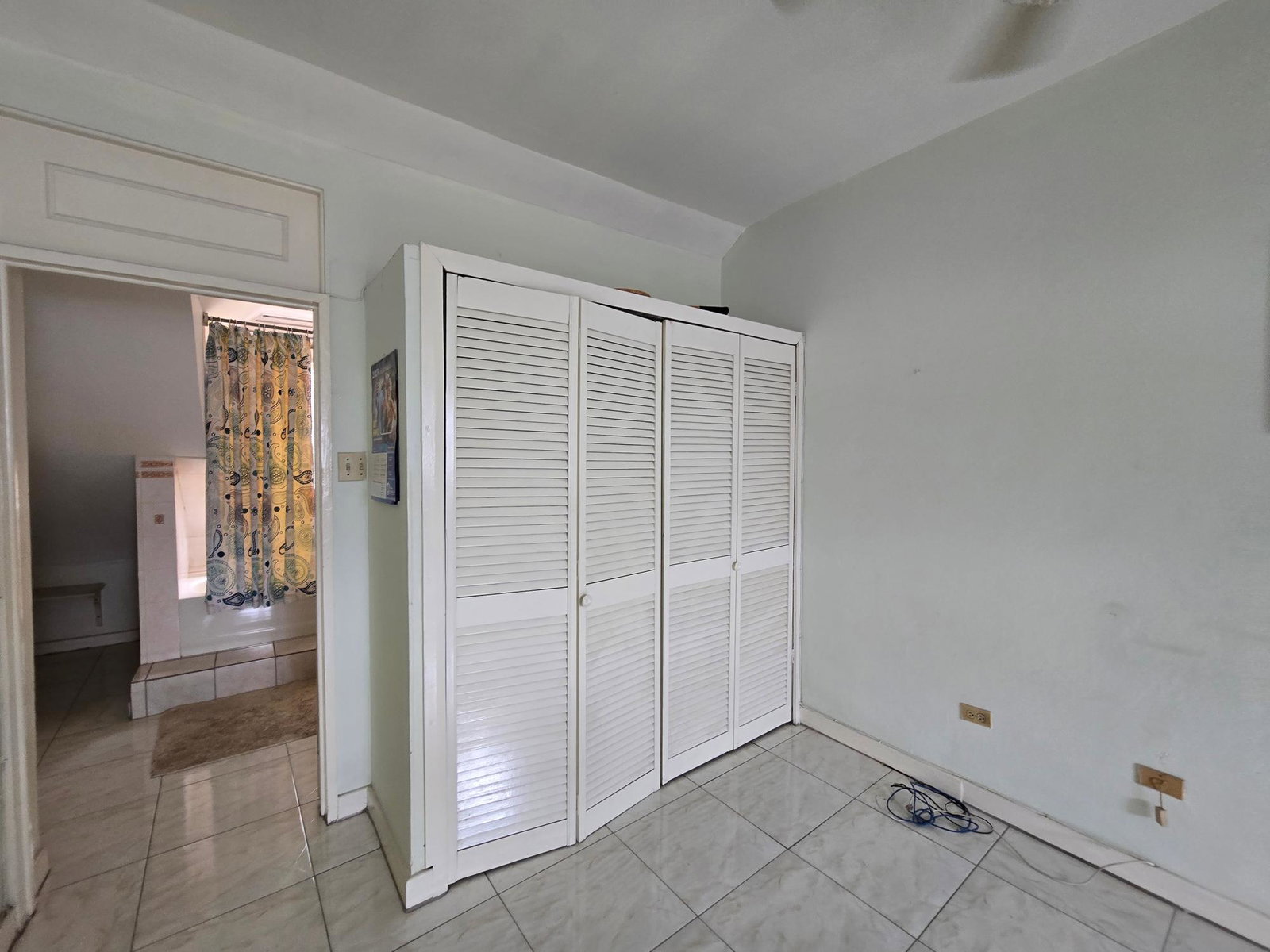 Fifth image of 3-1-3 Worthington Terrace in Kingston 5, St. Andrew, Jamaica - property is For Sale