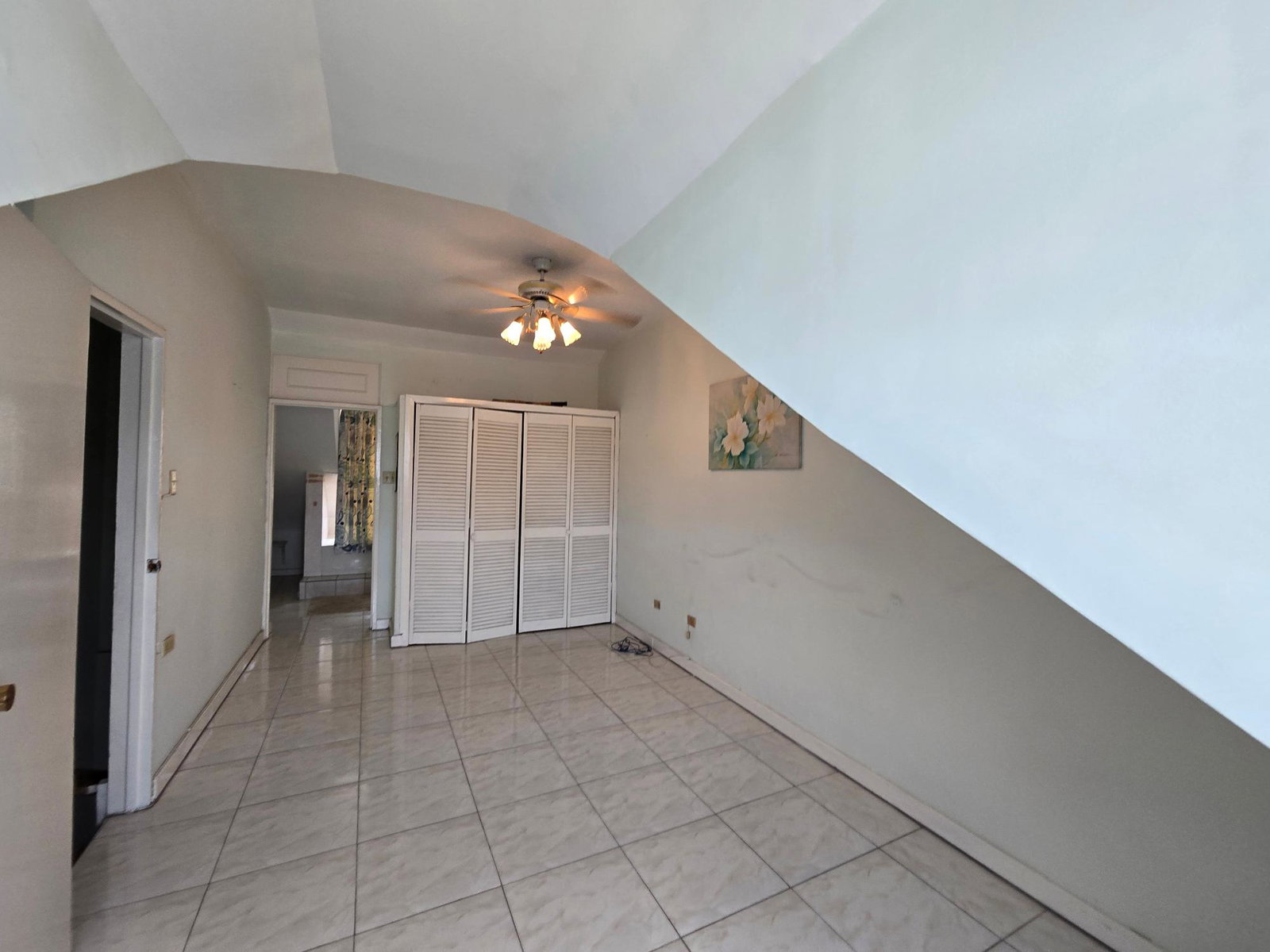 Ninth image of 3-1-3 Worthington Terrace in Kingston 5, St. Andrew, Jamaica - property is For Sale