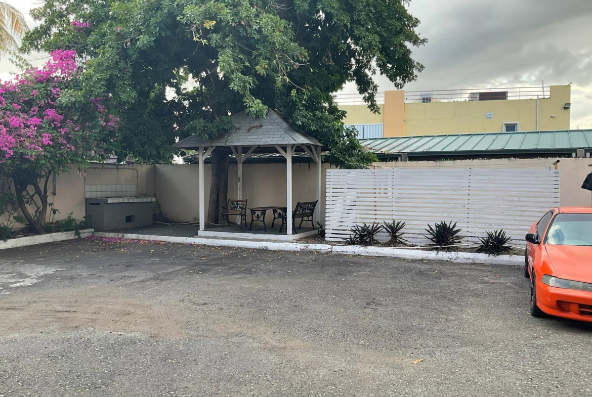 Eleventh image of 211-15 1/2 Kensington Crescent in Kingston 5, St. Andrew, Jamaica - property is For Sale