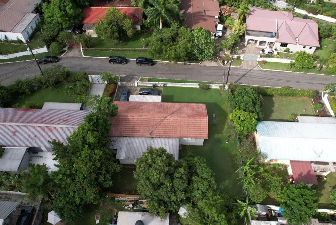 Third image of 7 Birdsucker Heights in Kingston 8, St. Andrew, Jamaica - property is For Sale