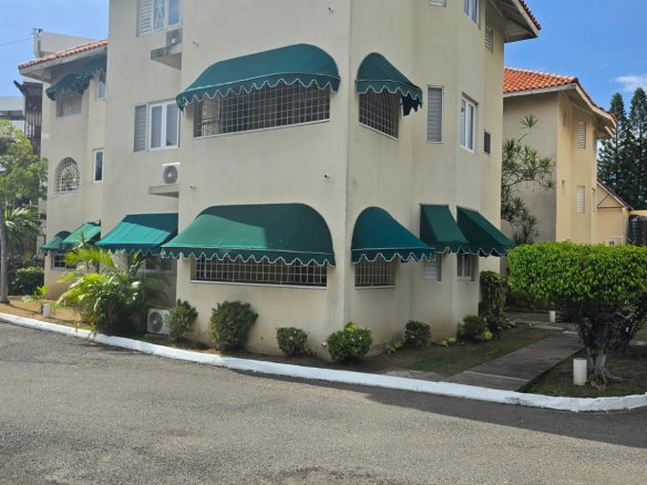 First image of 1-6 Abbeydale in Kingston 5, St. Andrew, Jamaica - property is For Sale