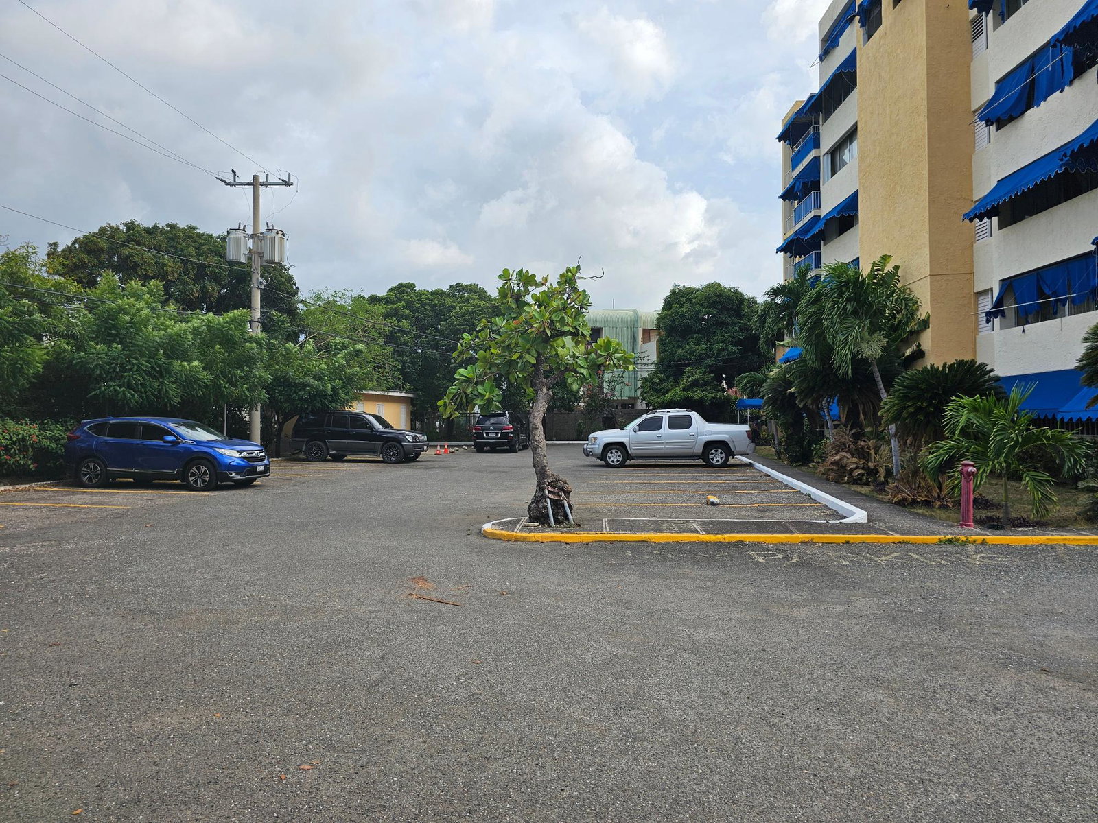 Gallery-Apartments-for-Sale-in-New-Kingston-St.-Andrew-Jamaica-2-Bed-2-Bath Fourth image of 17 Oxford Road in Kingston 5, St. Andrew, Jamaica - property is For Sale