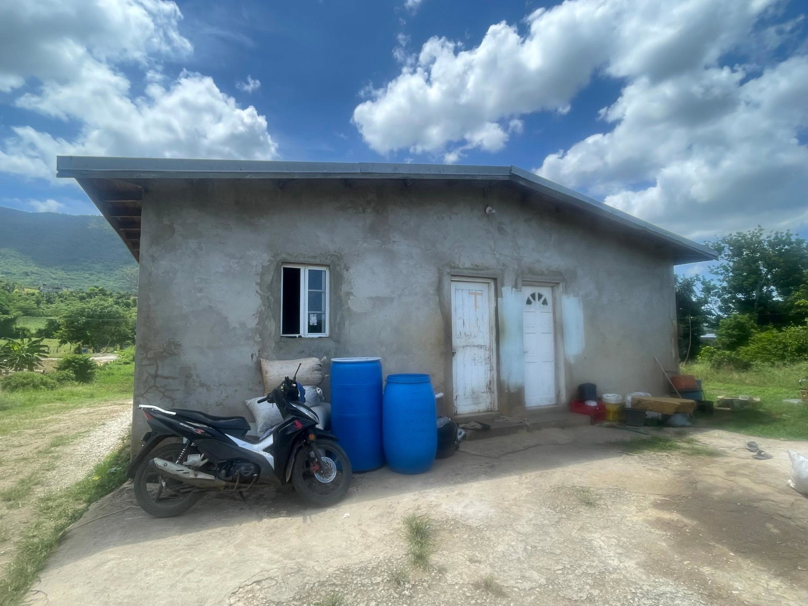 Sixth image of Mountainside, Saint Eliza in MOUNTAINSIDE, St. Elizabeth, Jamaica - property is For Sale
