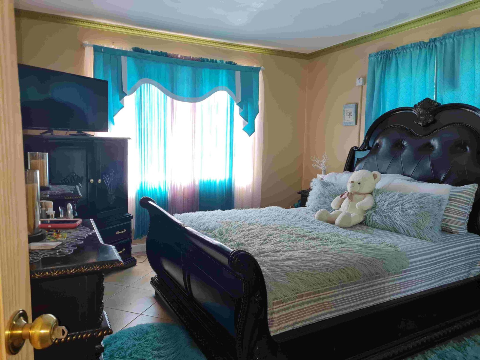Fourth image of 11 Hopeton Gardens, Balvenie in Mandeville, Manchester, Jamaica - property is For Sale