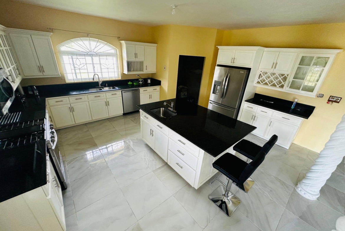 Fifteenth image of Content Adelphi in Adelphi, St. James, Jamaica - property is For Sale