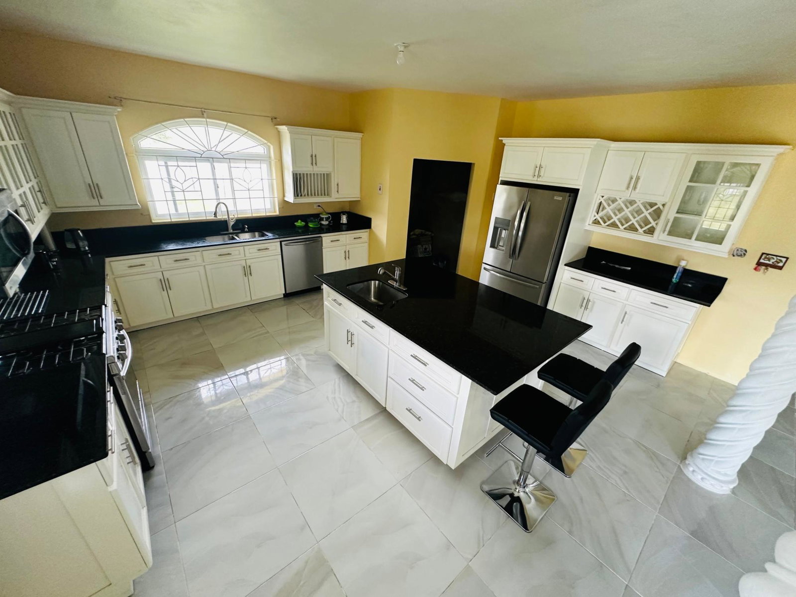 Fifteenth image of Content Adelphi in Adelphi, St. James, Jamaica - property is For Sale