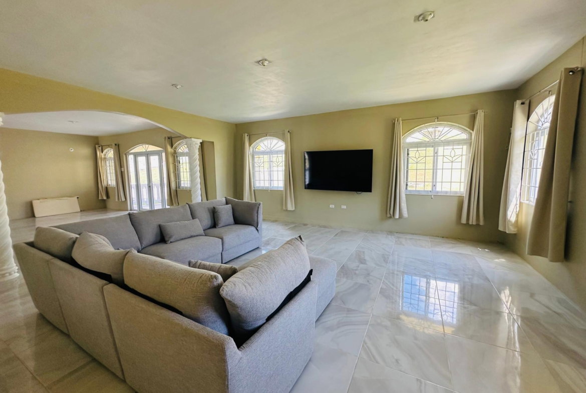 Eighteenth image of Content Adelphi in Adelphi, St. James, Jamaica - property is For Sale