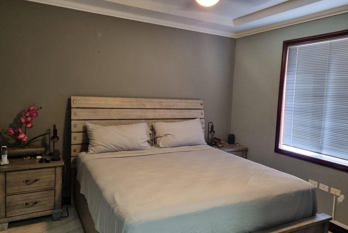 Seventeenth image of 10-4 Upper Musgrave Avenue in Kingston 10, St. Andrew, Jamaica - property is For Sale