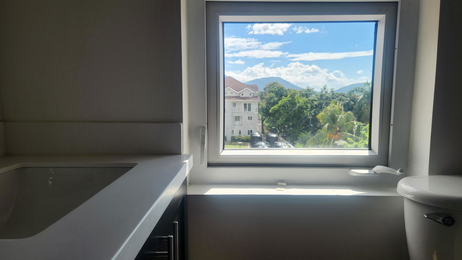 Singapore Penthouse Collection For Sale - sginvestproperty.com - Luxury Penthouse Apartments For Sale