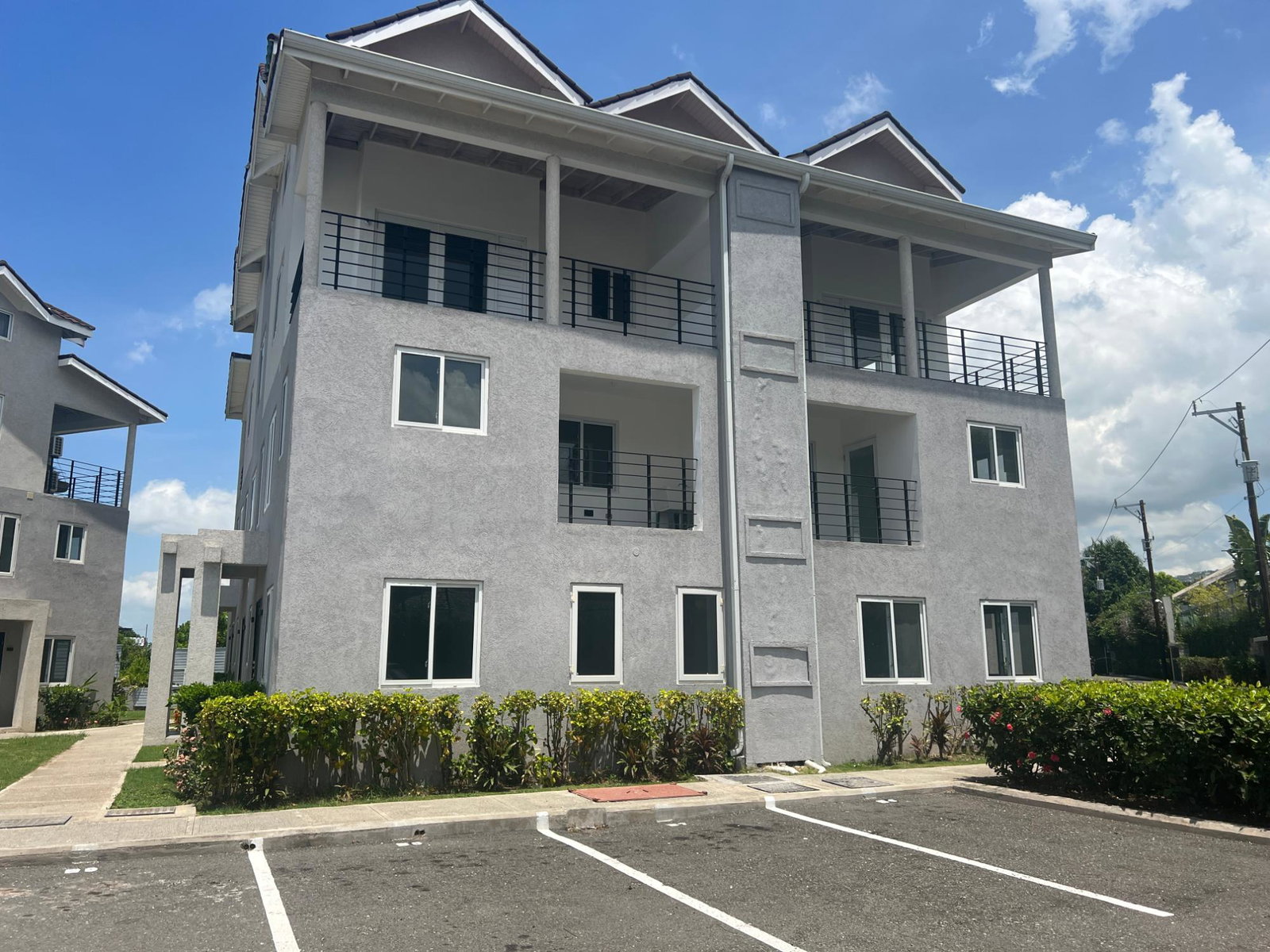Tenth image of F2-67 Shortwood Road in Kingston 8, St. Andrew, Jamaica - property is For Sale