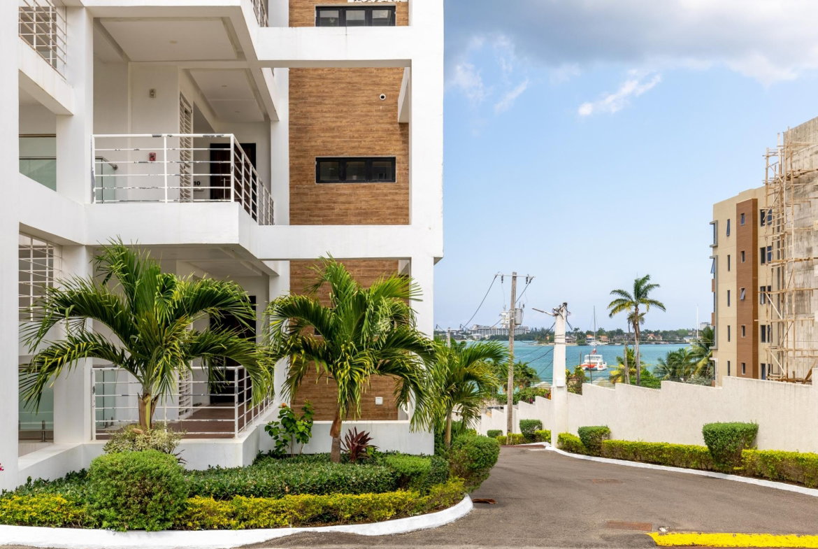 Twenty-Third image of 19- Paradise Bay, Reading in Reading, St. James, Jamaica - property is For Sale