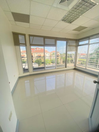 Fifth image of 15 Hope Road in Kingston 10, St. Andrew, Jamaica - property is For Rent