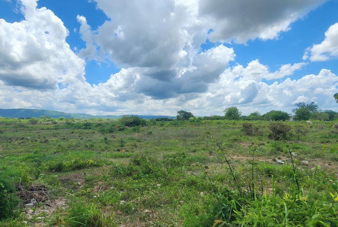 First image of George's Pen, Four Paths in Four Paths, Clarendon, Jamaica - property is For Sale
