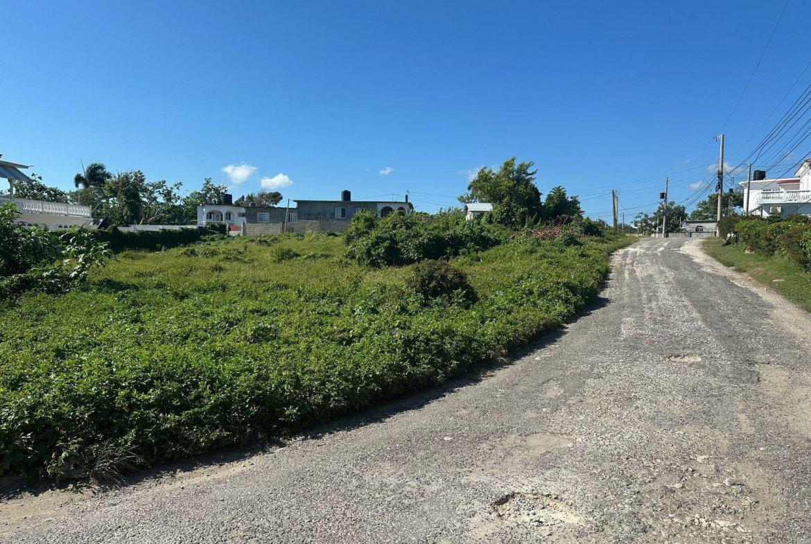 Twelfth image of 23 Sonway Crescent in Haughton Court, Hanover, Jamaica - property is For Sale
