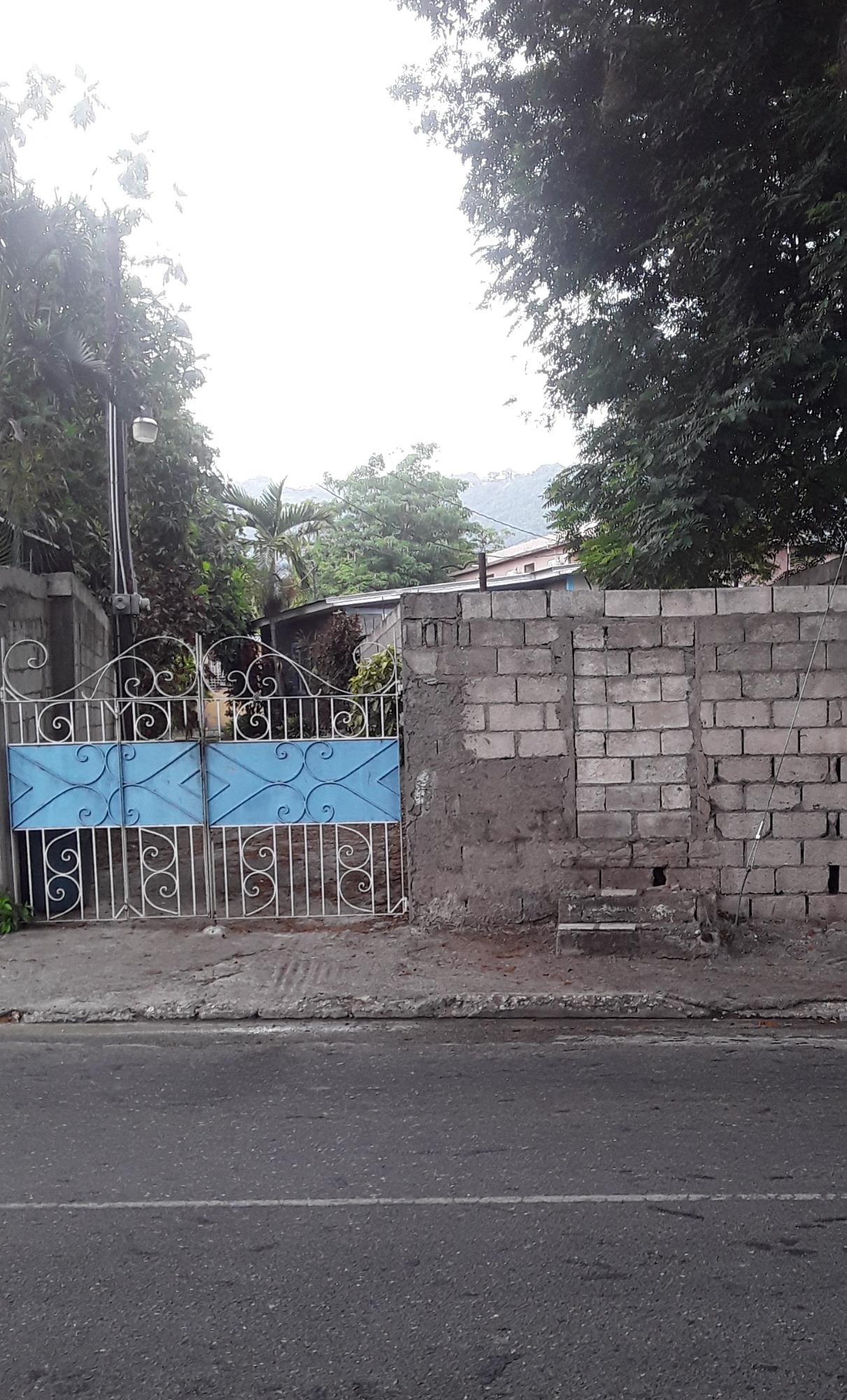 Fifteenth image of 17 Mona Road Kingston 6 in Kingston 6, St. Andrew, Jamaica - property is For Sale