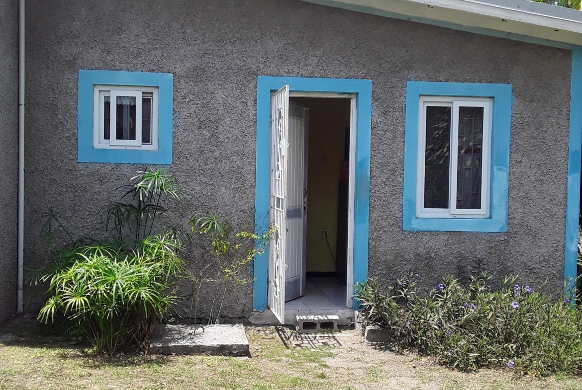 Tenth image of 17 Mona Road Kingston 6 in Kingston 6, St. Andrew, Jamaica - property is For Sale