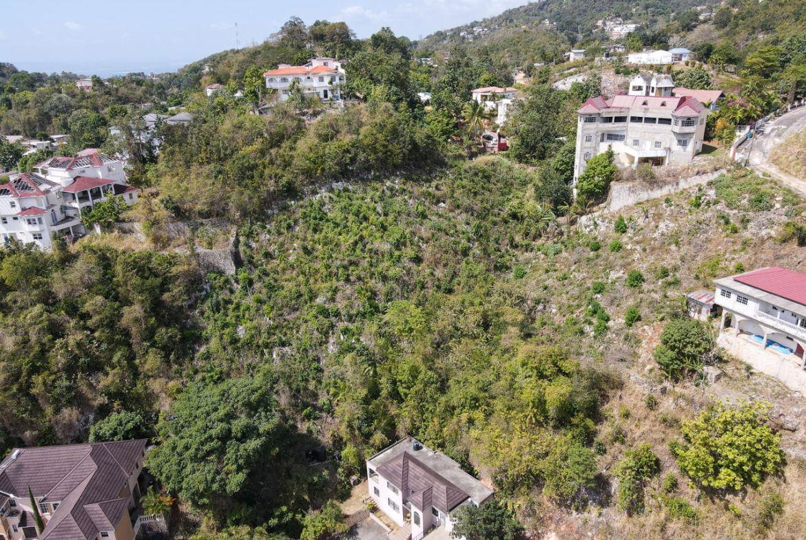 Eighth image of 6 Sterling Castle, Kingston in Kingston 19, St. Andrew, Jamaica - property is For Sale