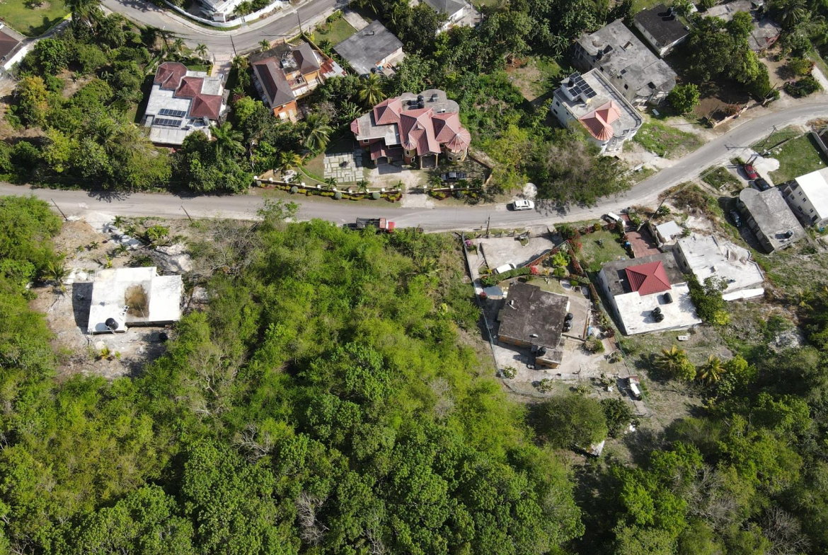 Fourth image of 542 Sheranton Ave, Porto Bell in Porto Bello Heights, St. James, Jamaica - property is For Sale