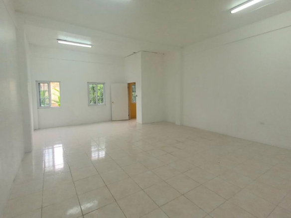 First image of 2-4 Oakland Drive in St. Ann's Bay, St. Ann, Jamaica - property is For Rent