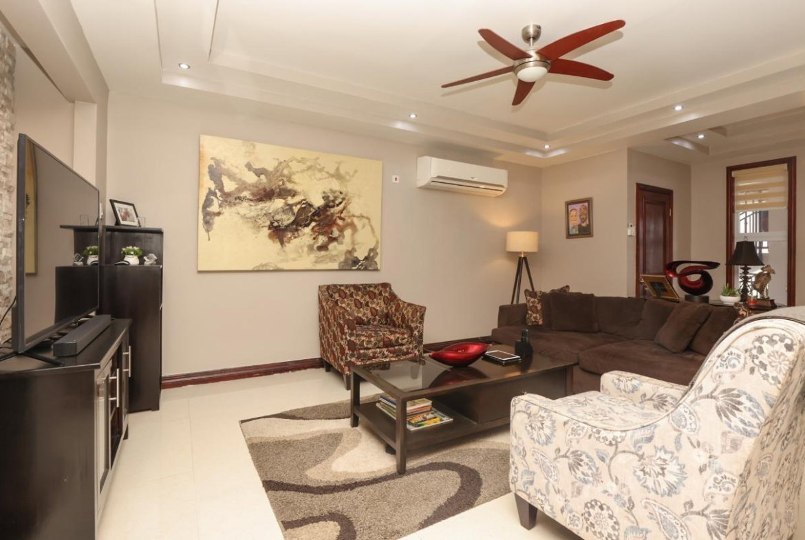 Thirteenth image of 19-4 Upper Musgrave Avenue in Kingston 5, St. Andrew, Jamaica - property is For Sale