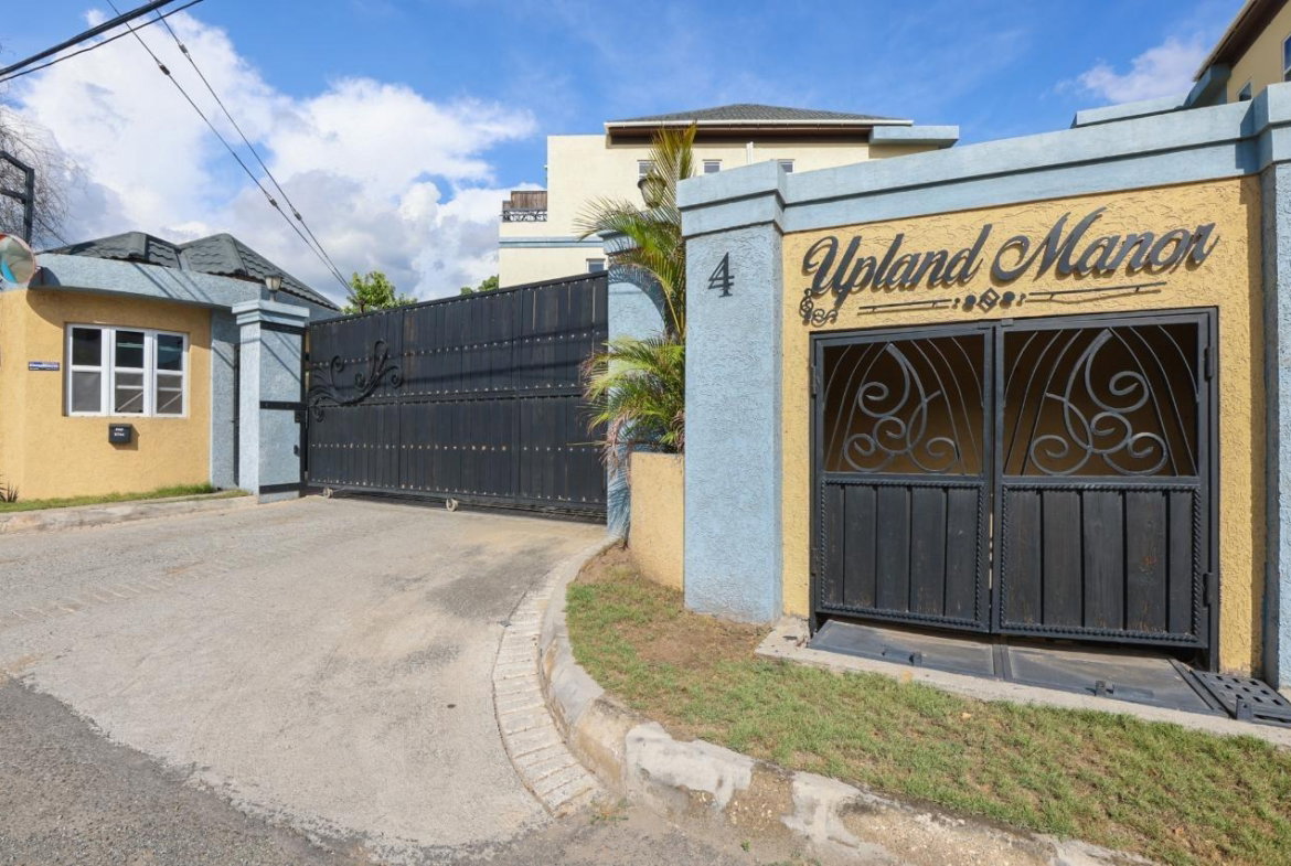 Seventeenth image of 19-4 Upper Musgrave Avenue in Kingston 5, St. Andrew, Jamaica - property is For Sale
