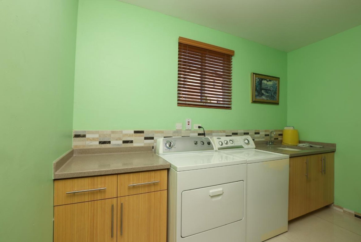 Fourth image of 19-4 Upper Musgrave Avenue in Kingston 5, St. Andrew, Jamaica - property is For Sale