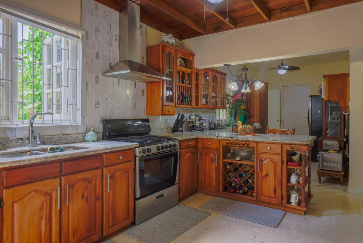 Eighth image of Green Acres in Green Acres, St. Catherine, Jamaica - property is For Sale