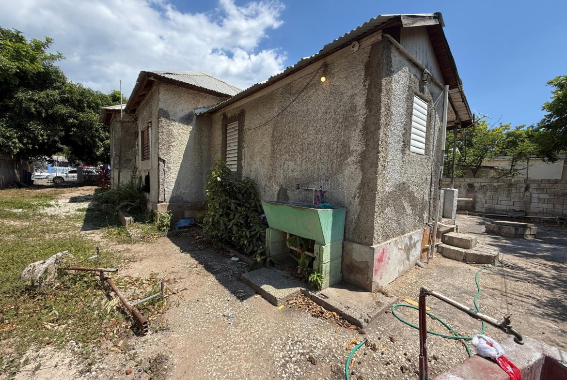 Third image of 29 Fairbourne Road in Kingston 2, Kingston, Jamaica - property is For Sale