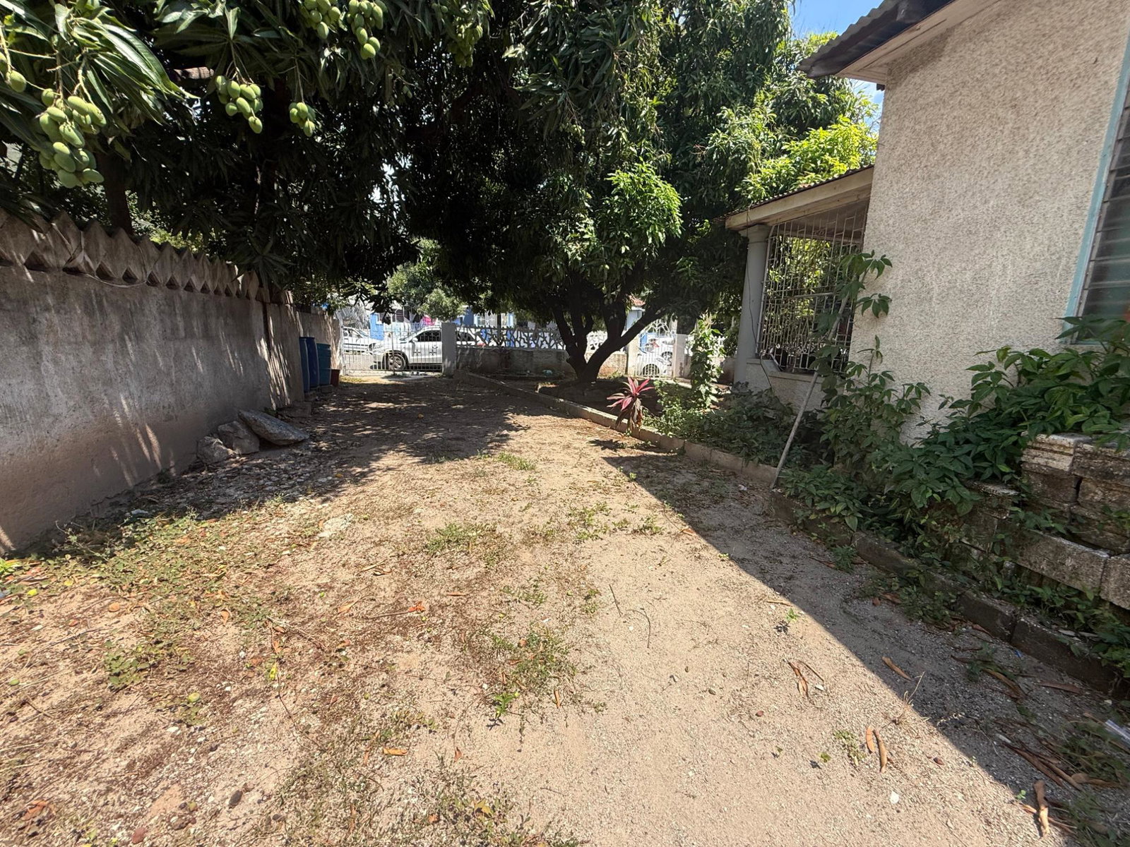 Spacious-Fixer-Upper-House-for-Sale-Near-the-Sea-–-29-Fairbourne-Rd-Kingston-Jamaica Sixth image of 29 Fairbourne Road in Kingston 2, Kingston, Jamaica - property is For Sale